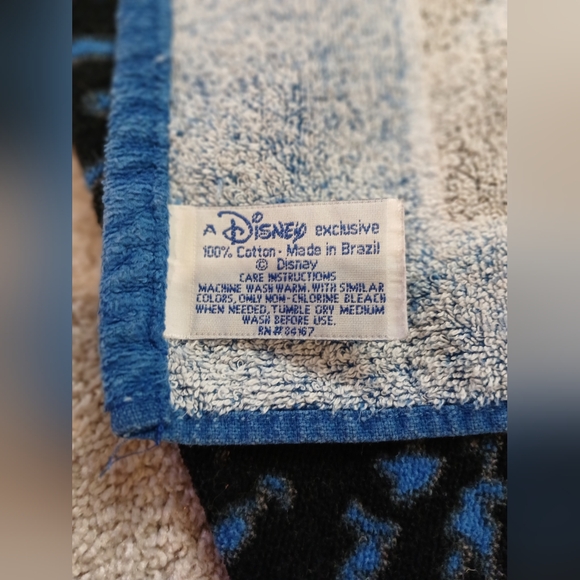 Vintage Fantasmic Disney MGM Studios Mickey Mouse Beach Bath Towel